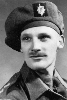 Lieut. R. H. Jauncey