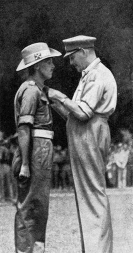 Major F. G. Burrell receiving the Military Cross