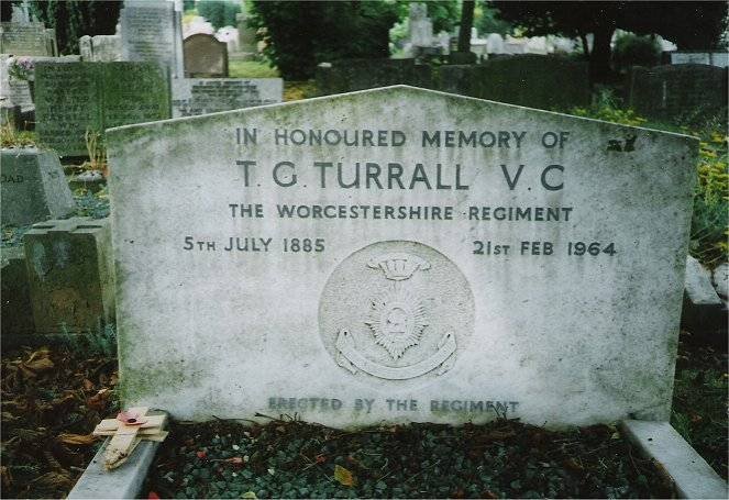 Tom Turrall VC grave