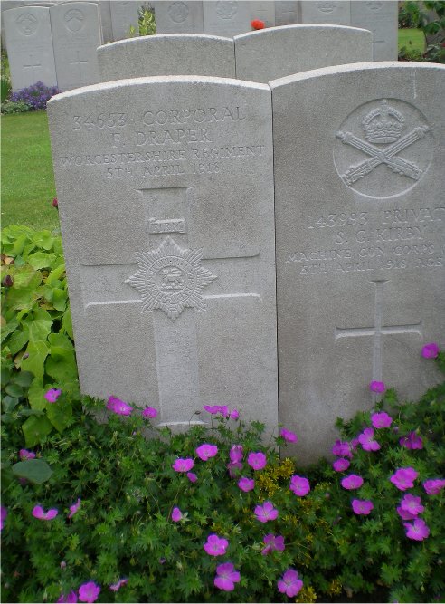 Corporal Frank DRAPER (34653) war grave