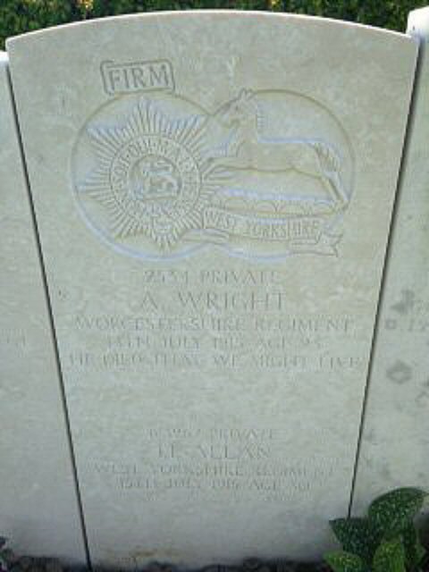 Private Albert Wright (2534) war grave