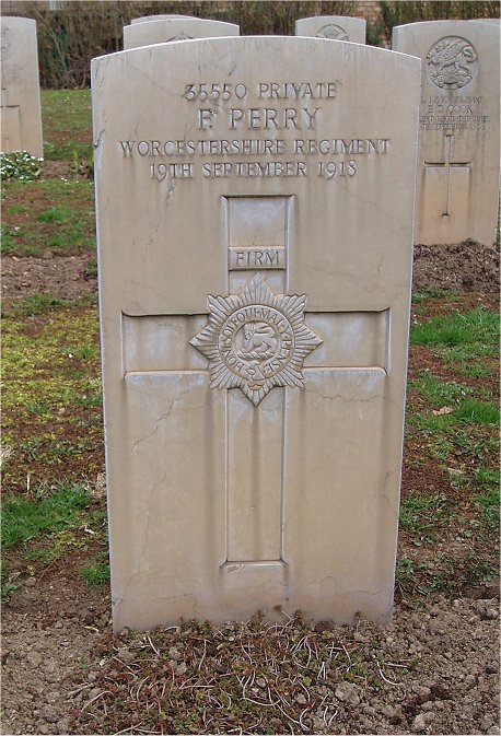 Private Fred Perry (35550) war grave