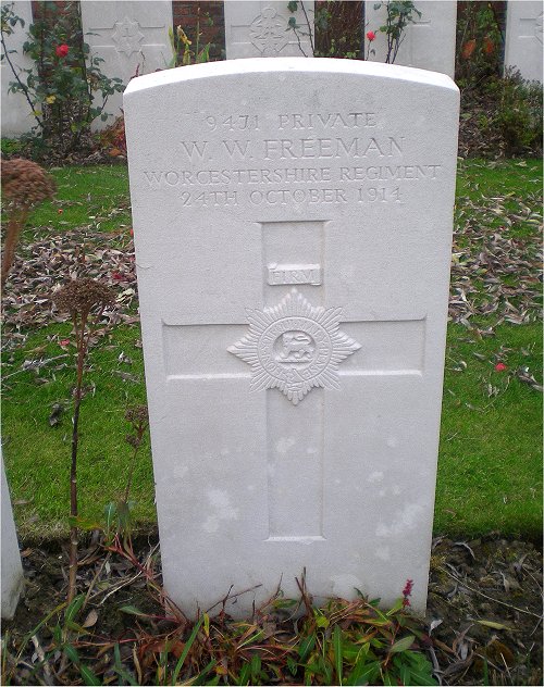 Private Walter William Freeman (9471) war grave