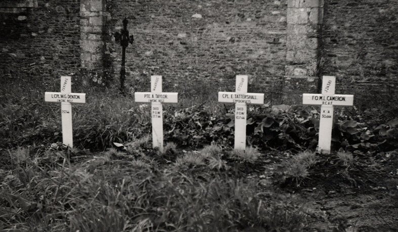 British War garves at Bonnemaison