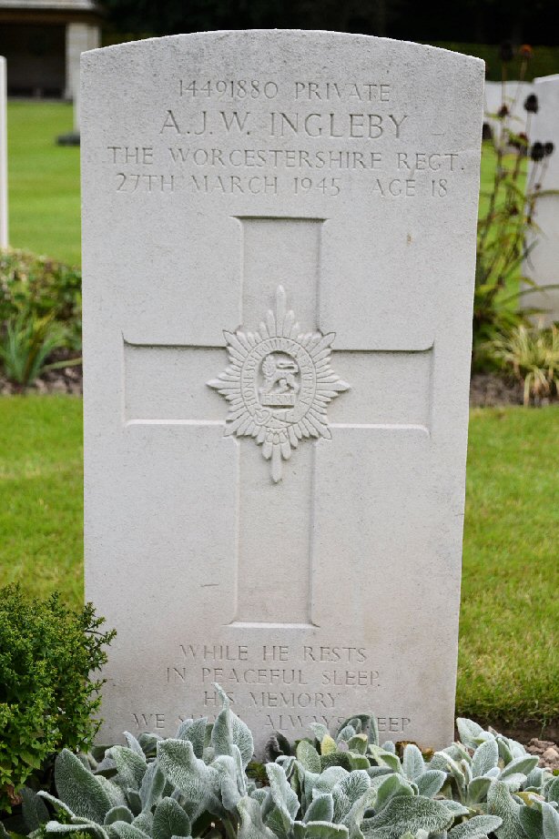 Private Alfred James William Ingleby (14491880) War Grave