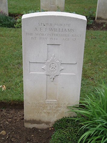 Private Alfred Edward John WILLIAMS (5257871) war grave