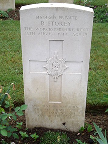 Private Bert Storey (14654360) war grave