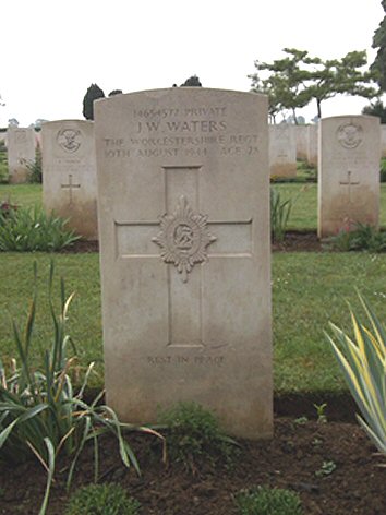 Private James William WATERS (14654577) war grave
